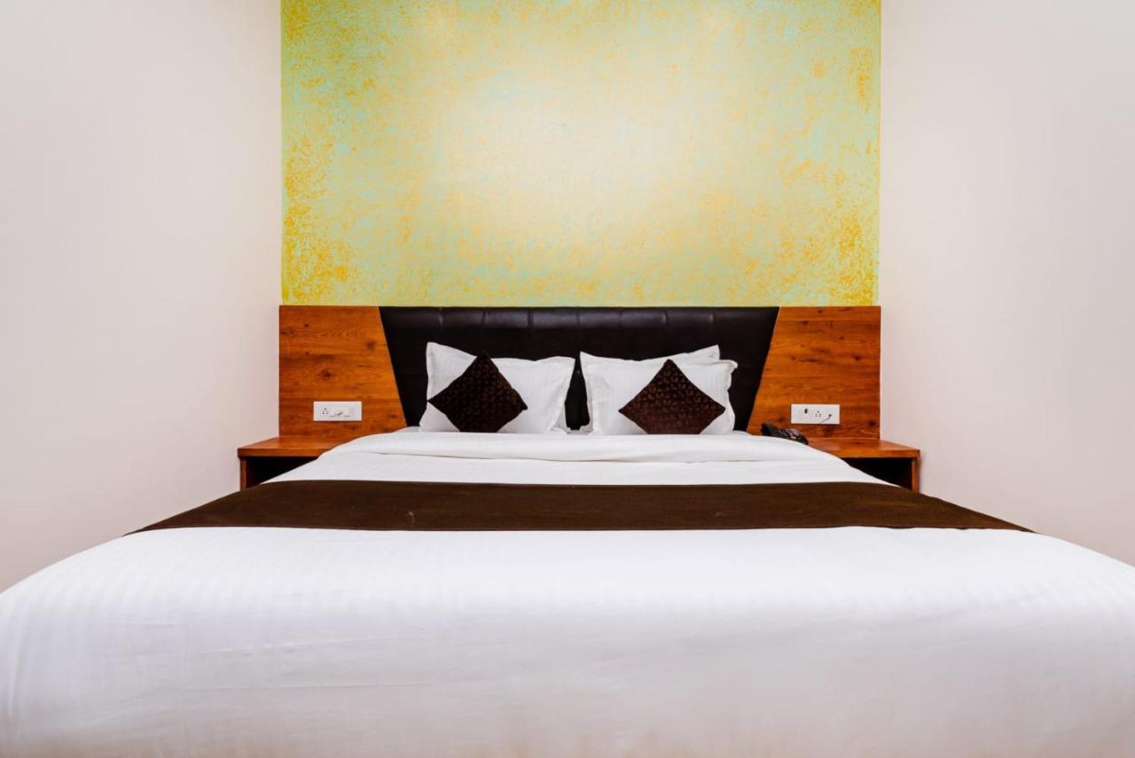 Hotel Raheja Residency — Photos 1